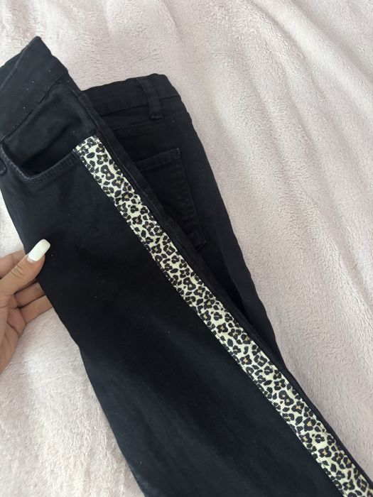 Дънки с тигров кант