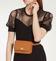 Сумка на пояс Michael Kors