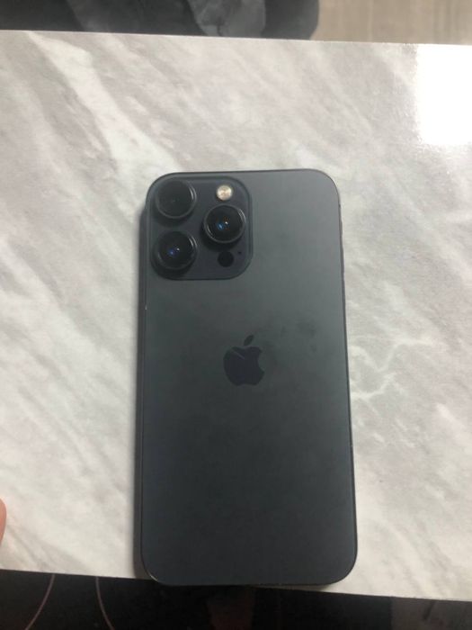 Iphone Xr 15pro korpusda ideal 93% emkost