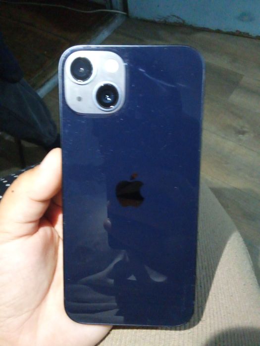Айфон 13 продам срочно
