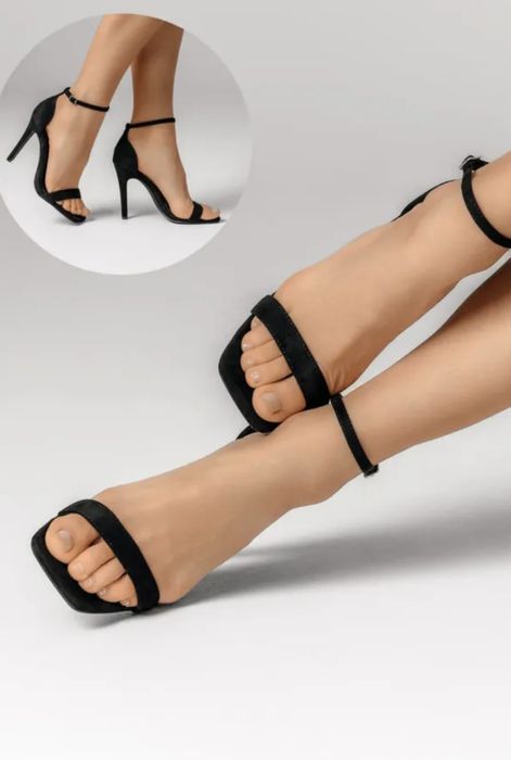 Продам босоножки