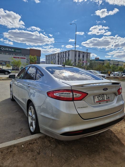 Ford Fusion 2015