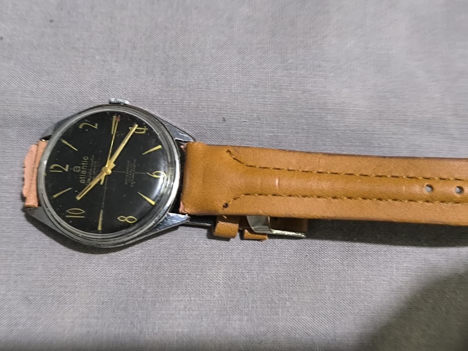 Vand 2 ceasuri Atlantic