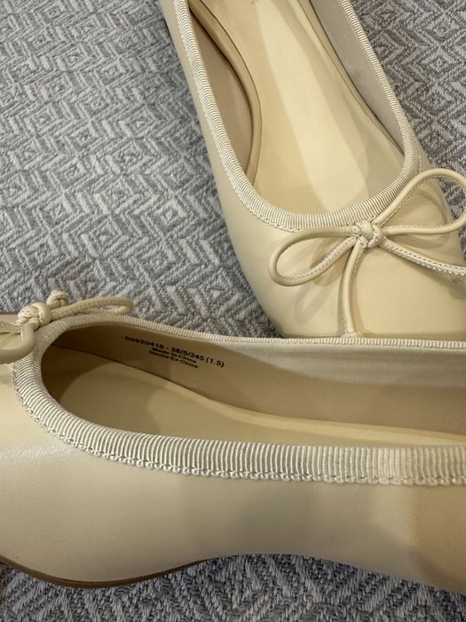 Туфли Charles & Keith