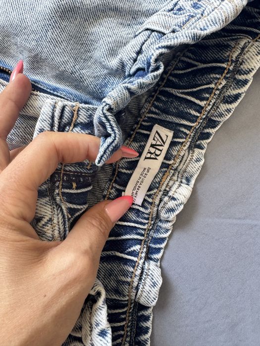 Дамски дънкови панталонки  Zara/ Bershka