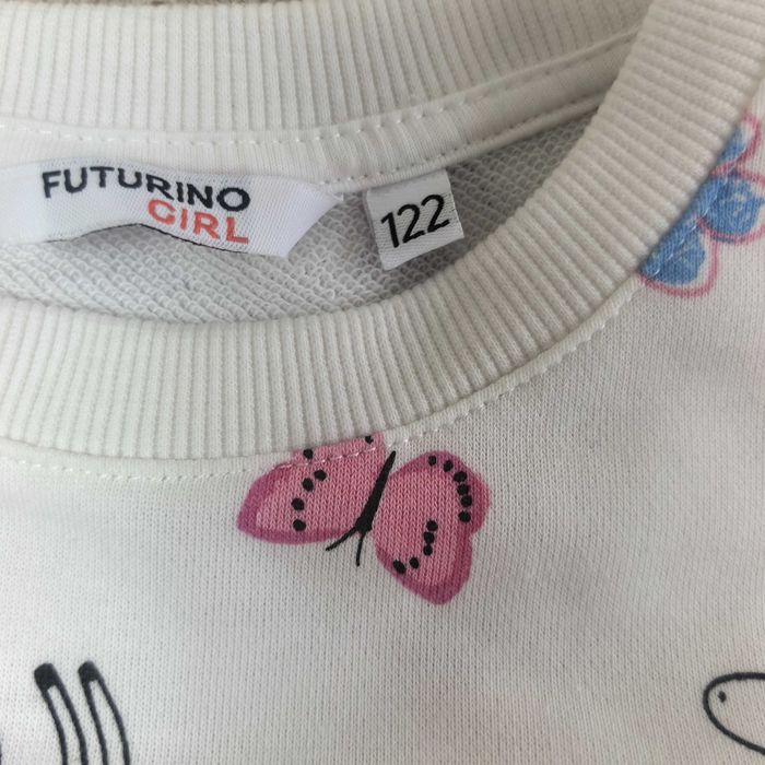 Продам костюм на девочку