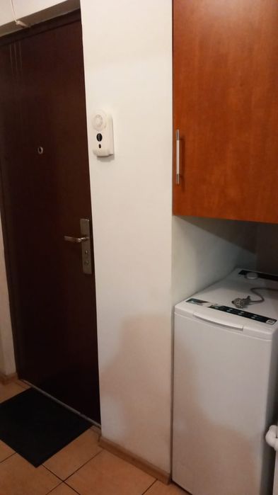Dau în chirie garsoniera