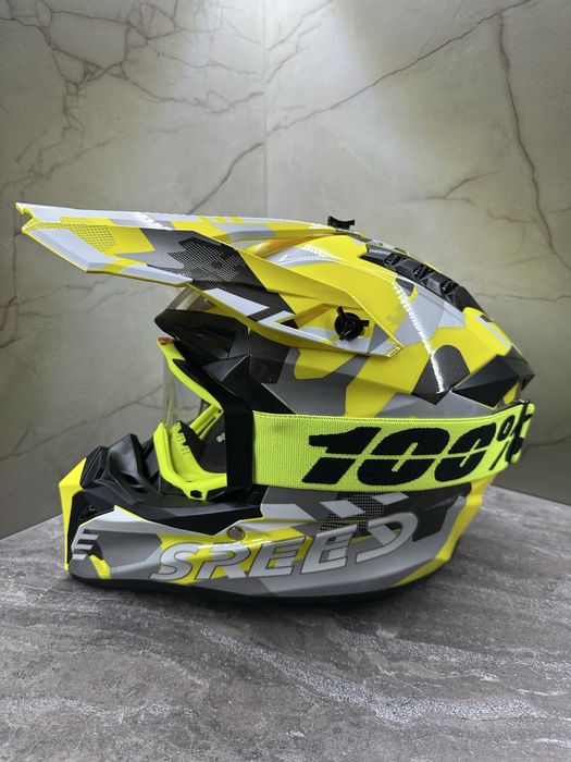 НОВО! Комплект кросови каски с очила