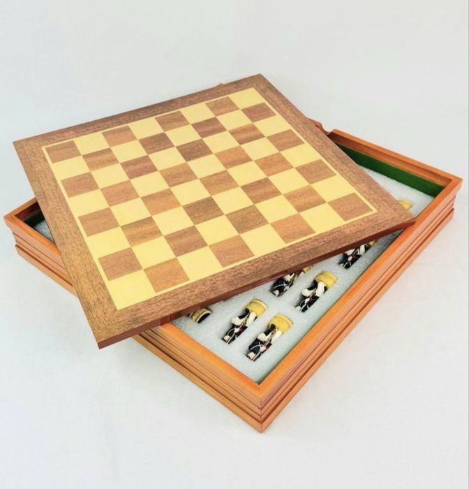 Ювелирные шахматы Шахматный доска качественный