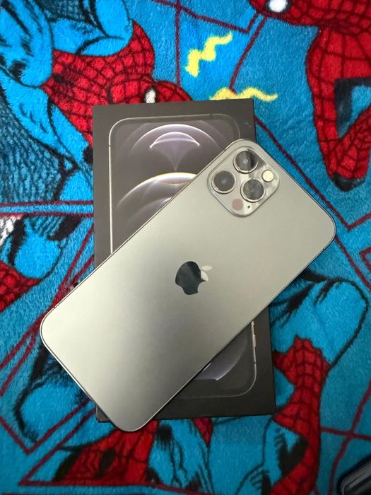 Продам iphone 12 pro