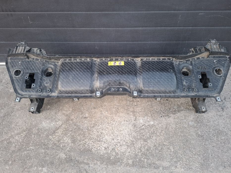 Trager masca fata mercedes gle w167