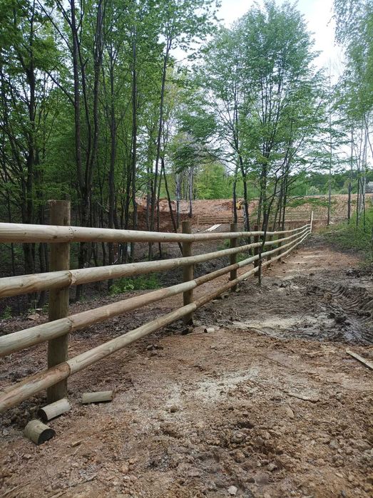 Gard din lemn rotund rustic tratat! - TIP RANCH AMERICAN - SEMIROTUND