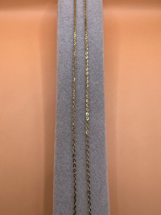 Продам золотую цепочку.