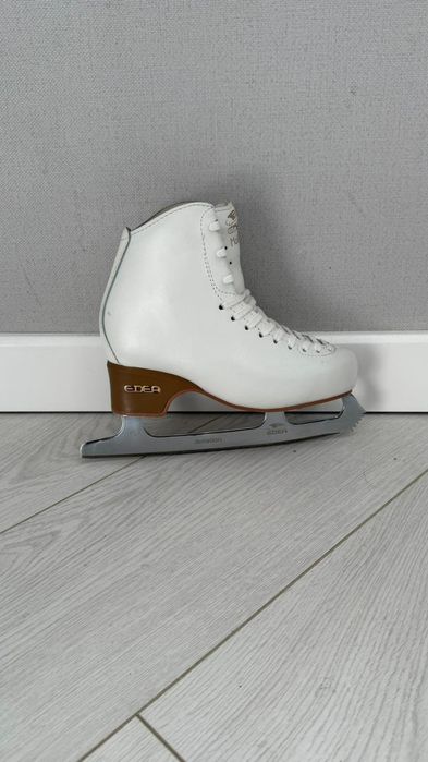 Коньки для фигурного катания Edea