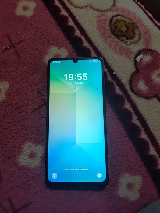 Vând telefon samsung