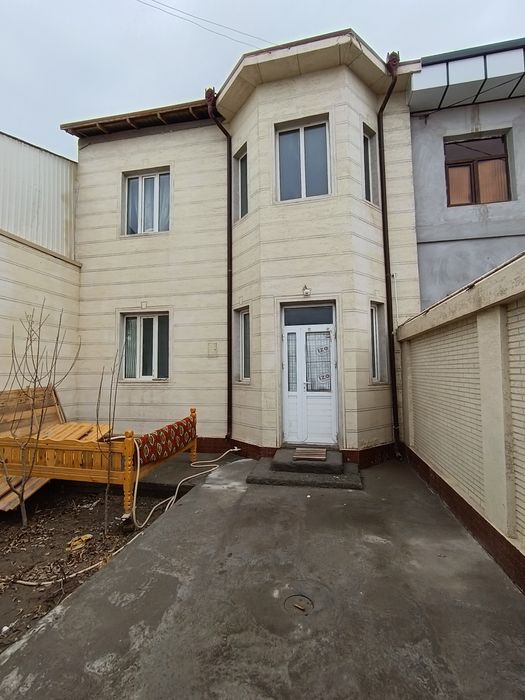 Urganch hovli joy sotiladi Урганч борон заправкада