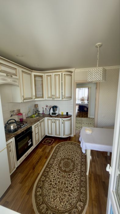 Продам 4-х комнатную квартиру