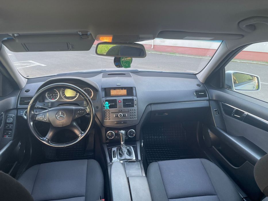 MERCEDES-BENZ E-Class 2010 — imagine 3