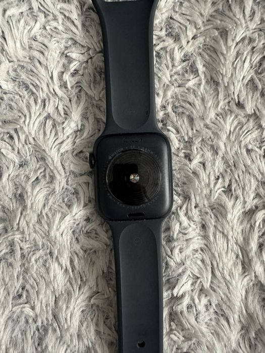 Vand sau Schimb Apple watch  SE