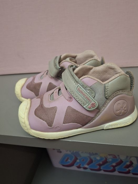 Детски маратонки Nike, Adidas и biomecanics