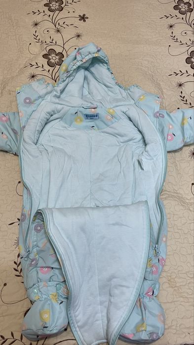 ПРОДАМ демисезонный комбинезон для девочек