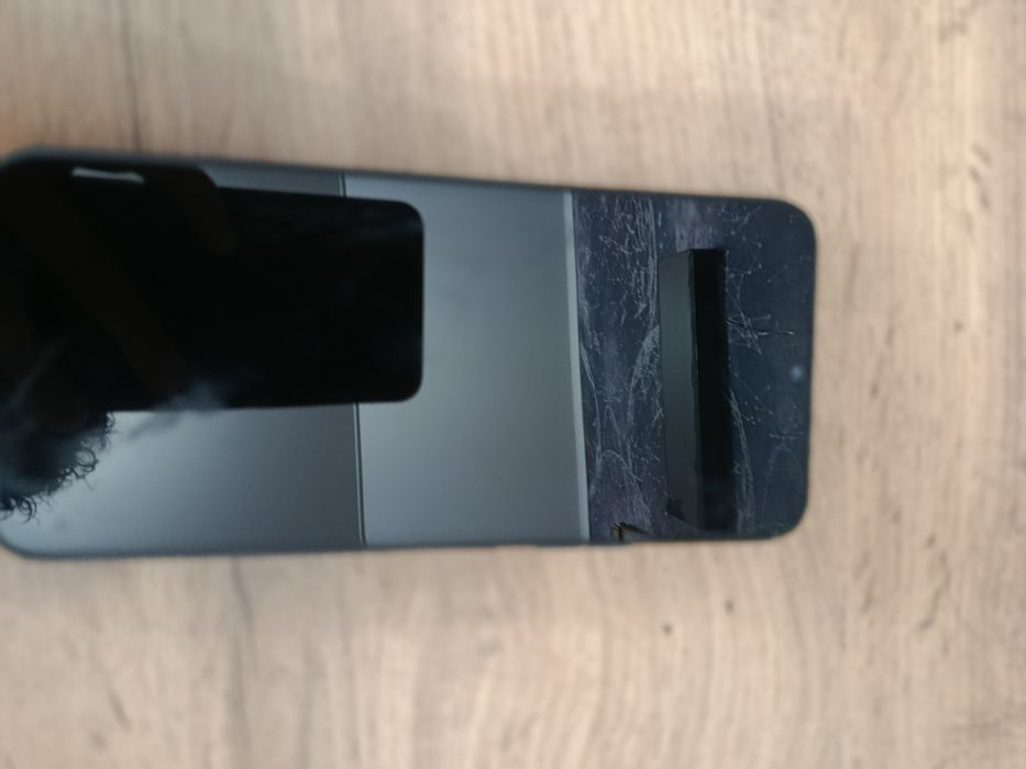 Два Tecno spark 8p оба 128гб