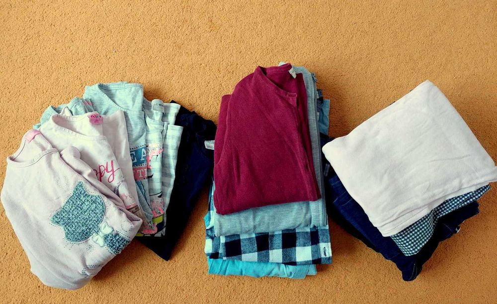 Комплект от дрешки размер 140, 15 части за 30 лв.