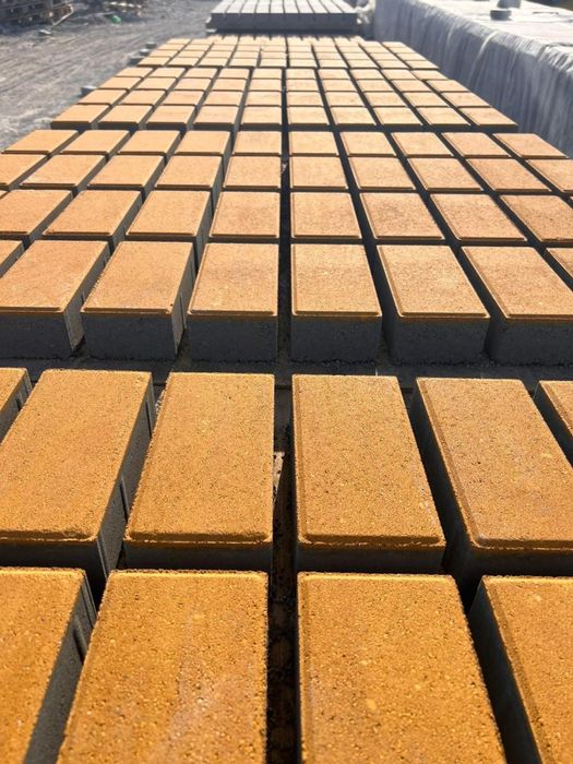 Бордюр, Поребрик, Брусчатка