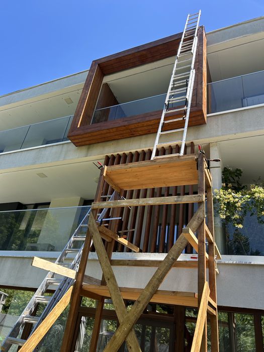 Schela de 4 m inaltime/ 1,5 m latime de vanzare