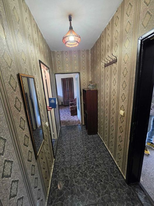 Продава се Двустаен апартамент в Търговище, Запад 3 - 44 кв.м за 1250 €/кв.м - Снимка #3