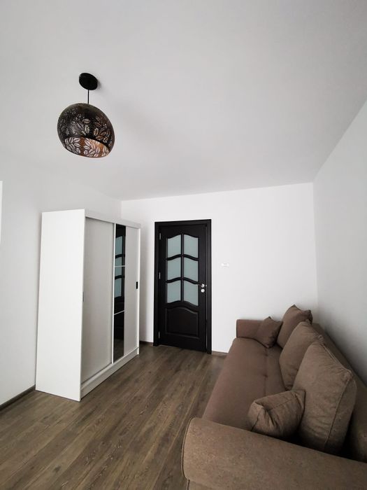 Închiriez apartament 2 camere