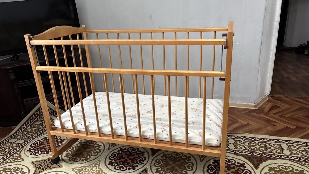 Детская кровать в отличном состоянии
