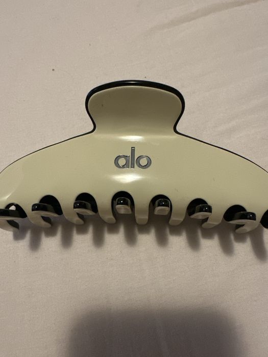 Шнола за коса на маркста alo