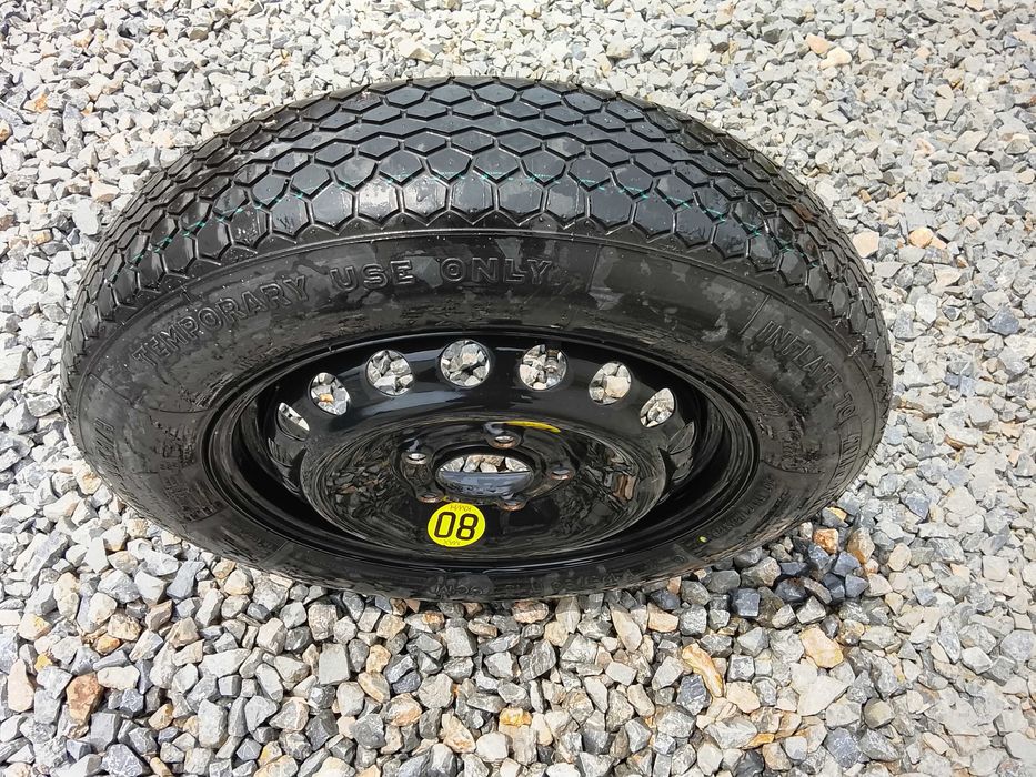 Vind o roata rezerva slim BMW pe 15