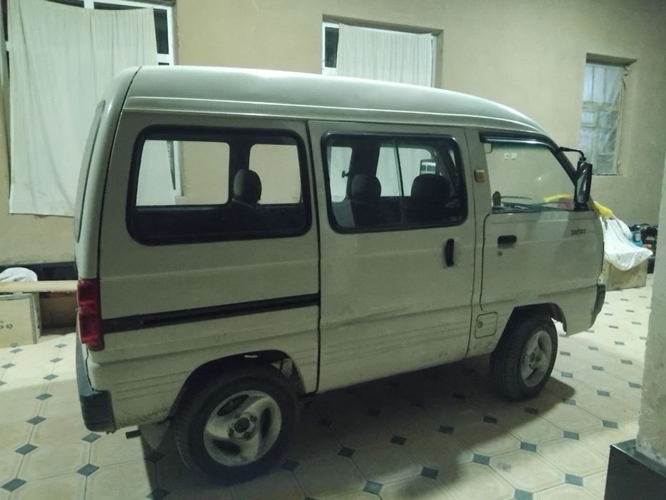 Damas sotiladi yili 2002