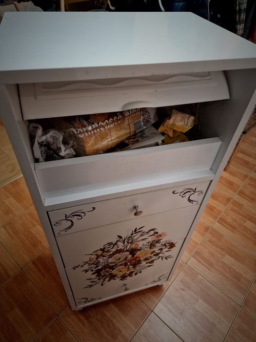 Dulap de bucatarie sau hol