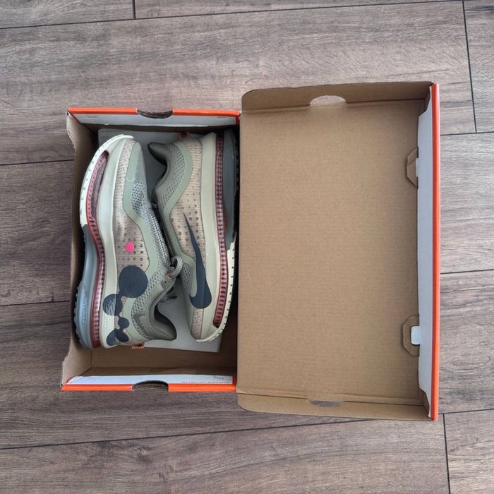 Nike Pegasus Premium Olive - 39 номер