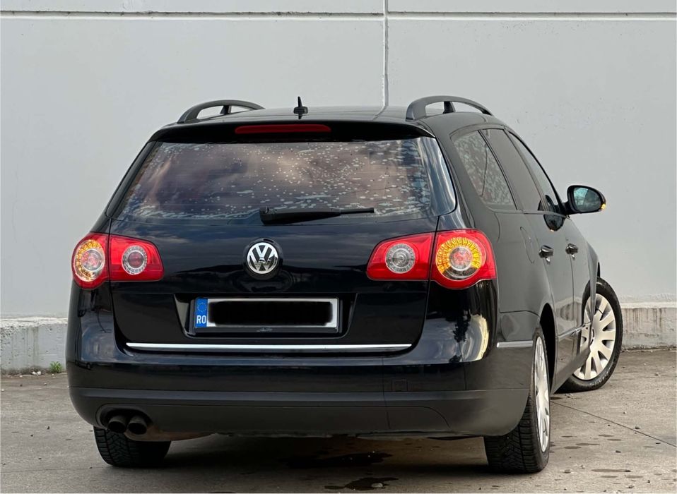 VW PASSAT B6 R-Line 2.0-TDi 140-Cai/BMP  //TOP Highline Impecabil/2007-E4