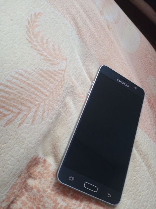 Самсунг ж 5 идеальном