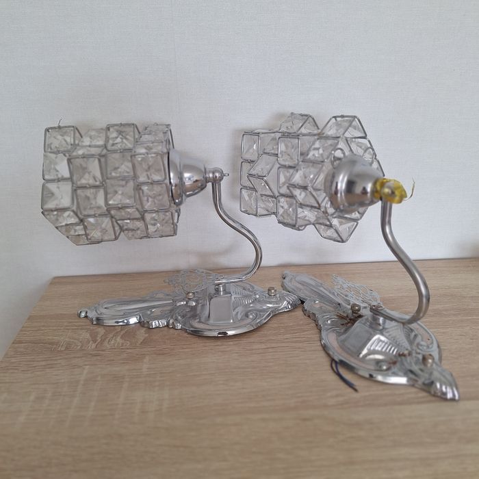 Продам люстру и бра 2шт.