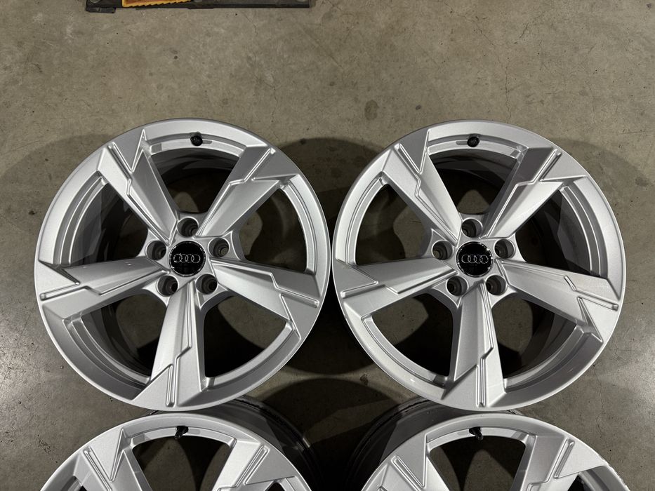 4бр. КАТО НОВИ 18” ОРИГИНАЛНИ Джанти 5х112 за -AUDI/VAG- 8Jx18H2, ET39