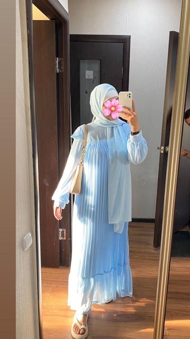 Көйлек сатылады.