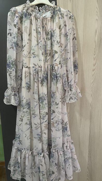 Новое шифоновое платье