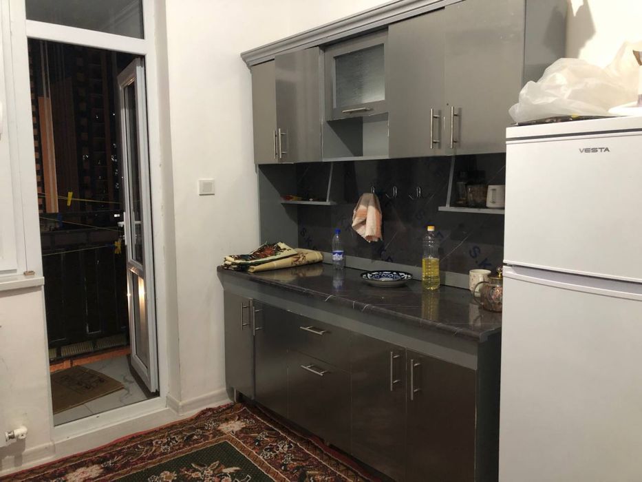 Sergile 3 da qizlar uchun kvartera