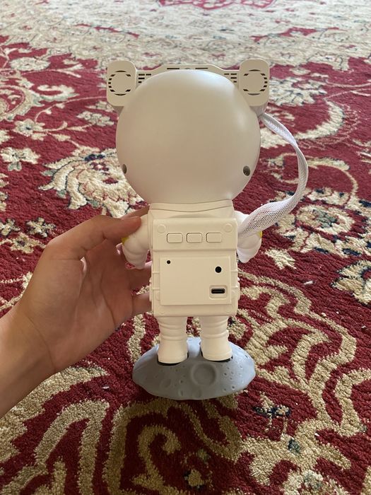 Ночник-проектор Космонавт с пультом