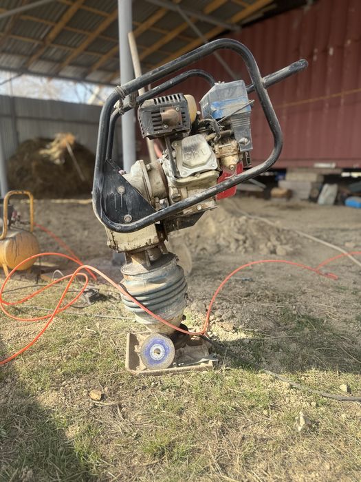 Трамбовка, виброплита кенгуру