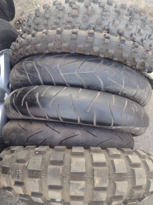 Гуми за мотори различни размери