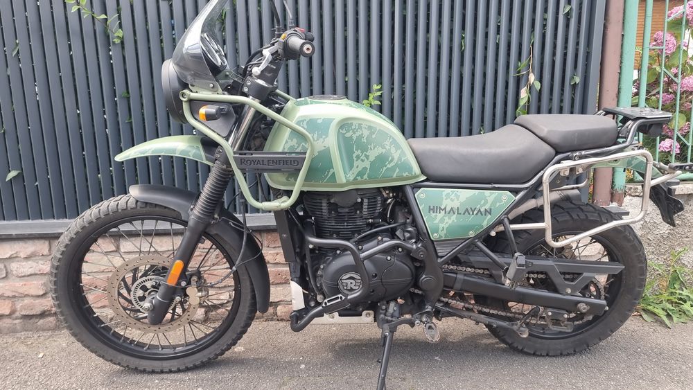 Royal Enfield Himalayan 411,Abs
