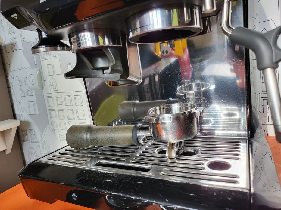 SAGE Barista Express Еспресо машина Кафемашина с кафемелачка