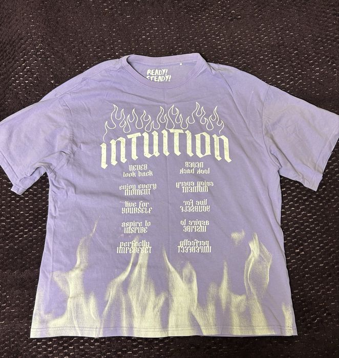 Фиолетовая футболка оверсайз с принтом "Intuition"